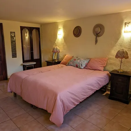 Casa Burga *